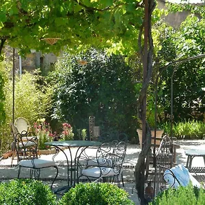 Lou Amourie , Roussillon en Isere France